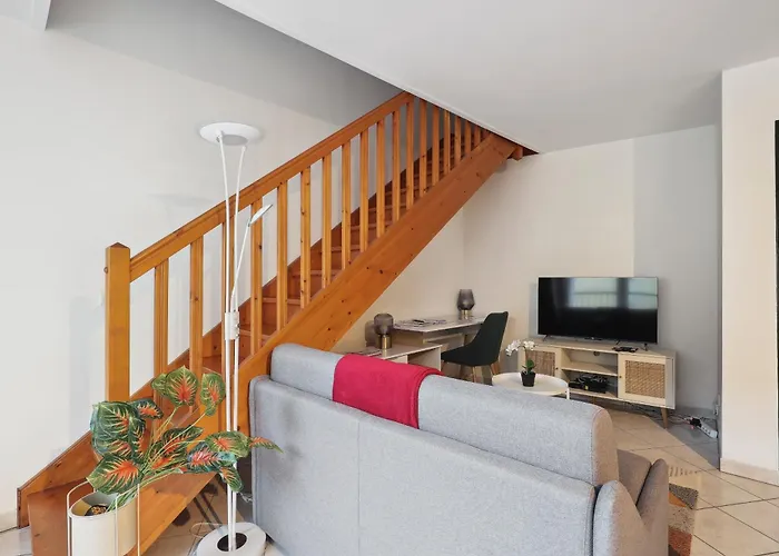 Chic Duplex With Parking Appartement Palaiseau