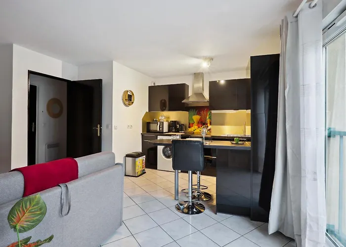 Chic Duplex With Parking Appartement Palaiseau